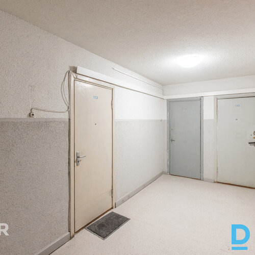 Pārdošanā gaišs un pilnībā atjaunots vienistabas dzīvoklis renovētā mājā Sarkand Pārdošanā gaišs un pilnībā atjaunots vienistabas dzīvoklis renovētā mājā Sarkand