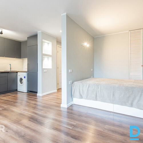 Pārdošanā gaišs un pilnībā atjaunots vienistabas dzīvoklis renovētā mājā Sarkand Pārdošanā gaišs un pilnībā atjaunots vienistabas dzīvoklis renovētā mājā Sarkand