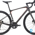 Pārdod Giant Revolt Advanced 3 Pilsētas velosipēds 