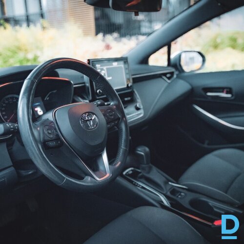 Pārdod Toyota Corolla 1.2i, 2019