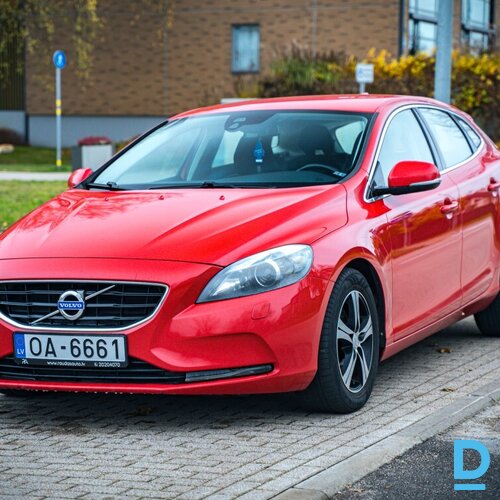 Pārdod Volvo V40 1.6d, 2014