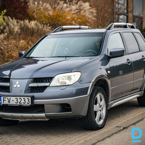 Pārdod Mitsubishi Outlander 2.4i, 2006