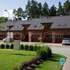 Izīrē māju Rīgā