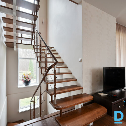 Pārdod māju Līdaciņu iela 3