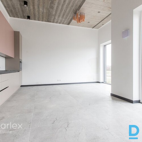 Pilna apdare - 4 istabu townhouse māja Mārupes vidū ar terasi un balkoniem, sava zaļā zona Pilna apdare - 4 istabu townhouse māja Mārupes vidū ar terasi un balkoniem, sava zaļā zona