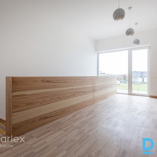 Pilna apdare - 4 istabu townhouse māja Mārupes vidū ar terasi un balkoniem, sava zaļā zona Pilna apdare - 4 istabu townhouse māja Mārupes vidū ar terasi un balkoniem, sava zaļā zona