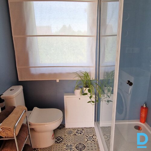 Tiek pārdots skaists, sakopts īpašums Ādažos 200 m no Gaujas!