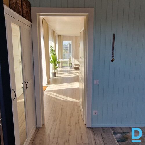 Tiek pārdots skaists, sakopts īpašums Ādažos 200 m no Gaujas!