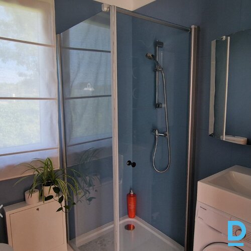 Tiek pārdots skaists, sakopts īpašums Ādažos 200 m no Gaujas!