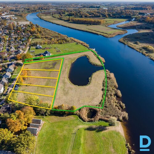 Pārdod zemi Jelgava