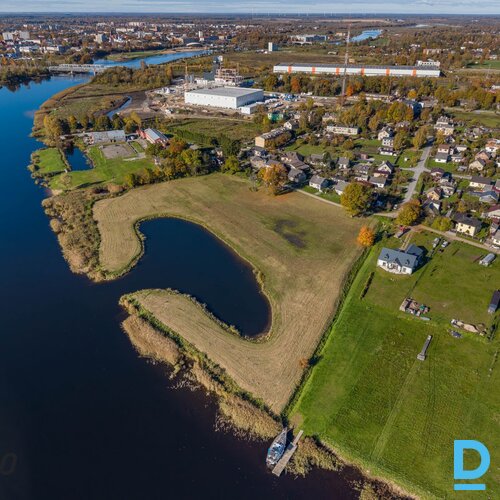 Pārdod zemi Jelgava