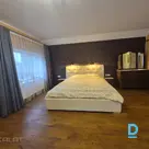 Izīrē māju Zvejas iela 27