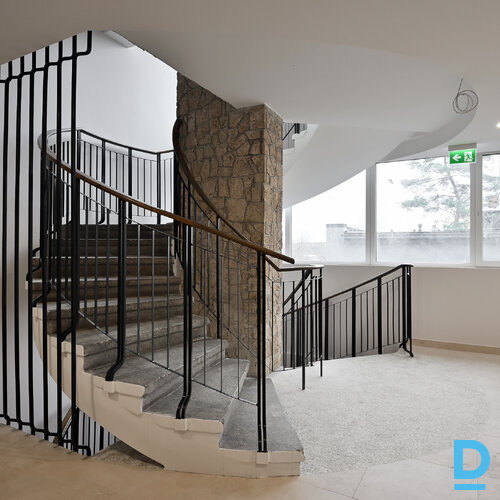 Pārdod dzīvokli Rīgas iela 14