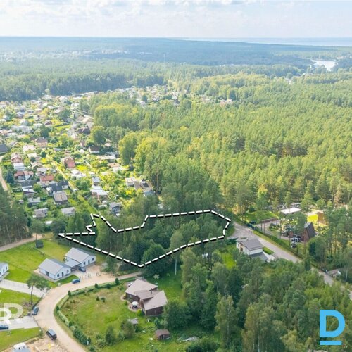 Pārdošanā 3100 m² zemes gabals privātai apbūvei netālu no jūras un Ādažiem.Dzīvo Pārdošanā 3100 m² zemes gabals privātai apbūvei netālu no jūras un Ādažiem.Dzīvo