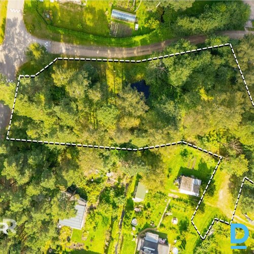 Pārdošanā 3100 m² zemes gabals privātai apbūvei netālu no jūras un Ādažiem.Dzīvo Pārdošanā 3100 m² zemes gabals privātai apbūvei netālu no jūras un Ādažiem.Dzīvo