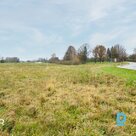 Pārdošanā 5430 m² zemes gabals privātai apbūvei Raganā.Zeme atrodas savrupmāju a