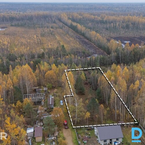 Īpašums 2217 m² platībā atrodasmierīgā, zaļā apkaimē ar ērtu piekļuviOlaines un 