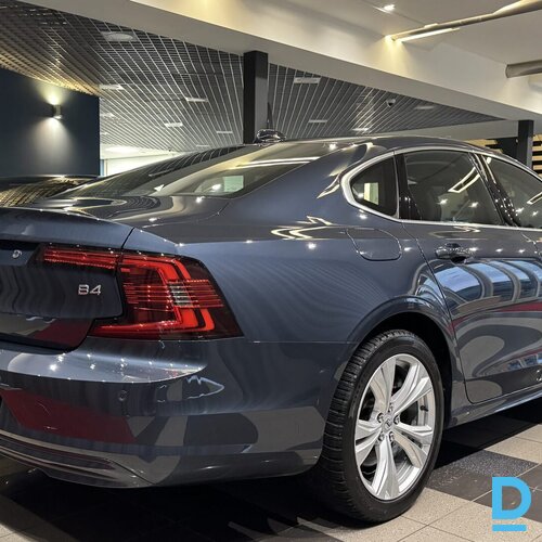 Pārdod Volvo S90 2.0 B4, 2022