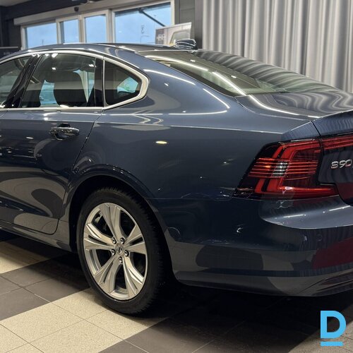 Pārdod Volvo S90 2.0 B4, 2022