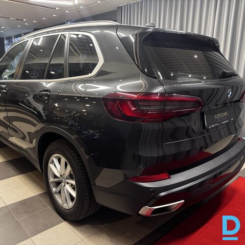 Pārdod BMW X5 3.0d, 2023