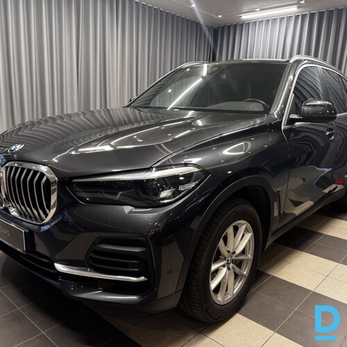 Pārdod BMW X5 3.0d, 2023