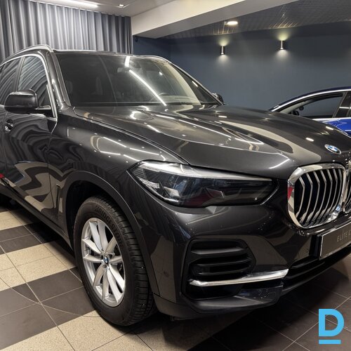Pārdod BMW X5 3.0d, 2023