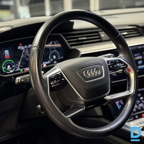 Pārdod Audi Etron 55 Black Edition, 2019