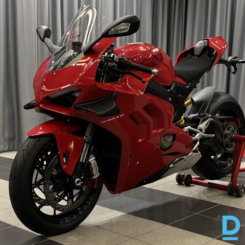 Pārdod Ducati Panigale V4 motociklu, 1100 cm³, 2022