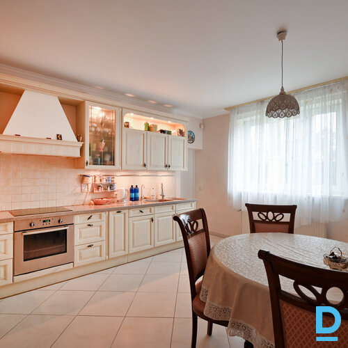 Pārdod māju Zvejnieku iela 16 Pārdod māju Zvejnieku iela 16