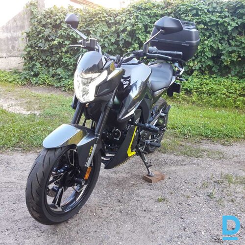 Pārdod Zontes Zt125-Z2 motociklu, 125 cm³, 2023 Pārdod Zontes Zt125-Z2 motociklu, 125 cm³, 2023