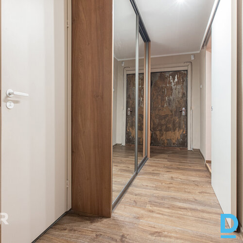 Pārdošanā mājīgs un plašs 3 istabu dzīvoklis pirmskara laika ēkā Ģertrūdes ielā Pārdošanā mājīgs un plašs 3 istabu dzīvoklis pirmskara laika ēkā Ģertrūdes ielā