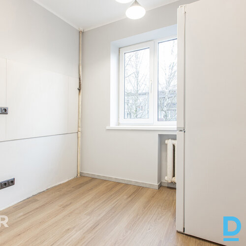 Dzīvoklis tikko pēc kapitalā remonta  Dzīvoklis atrodas Hruščova laika ēkas 4. s