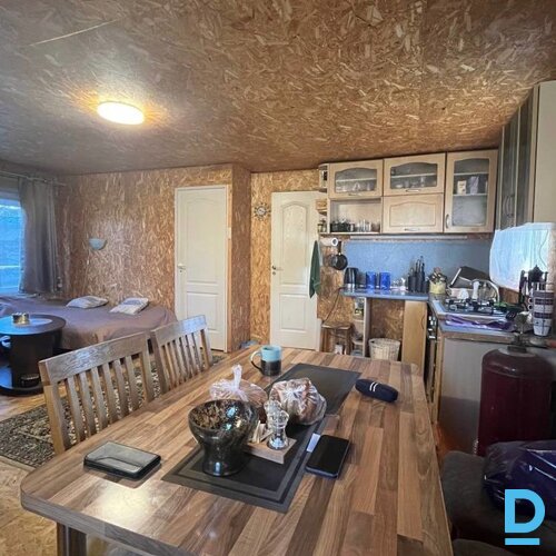 Pārdod māju Olaines novads Jāņupe Vīksnas 1560