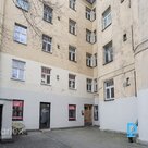 Историческое здание, современная жизнь