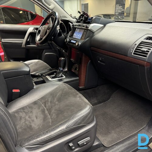 Pārdod Toyota Land Cruiser 150 3.0d, 2015 Pārdod Toyota Land Cruiser 150 3.0d, 2015