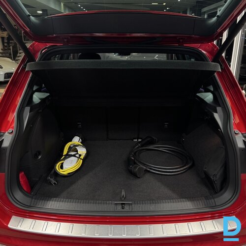 Pārdod Volkswagen Tiguan e-Hybrid Elegance, 1.4eTsi Plug-in Hybrid, 2021