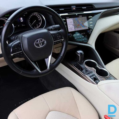 Pārdod Toyota Camry Hybrid Premium 2.5, 2019 Pārdod Toyota Camry Hybrid Premium 2.5, 2019