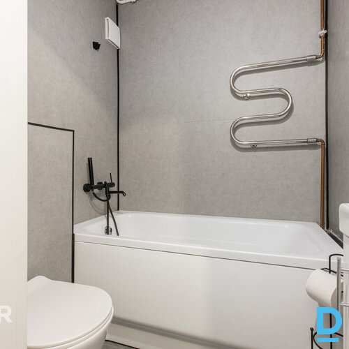 Pārdošanā pārdomāts, gaišs 2 istabu dzīvoklis Juglas apkaimē.Dzīvokļa plānojuma 