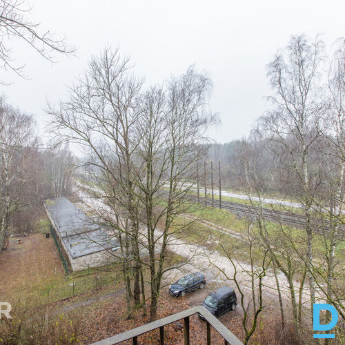 Pārdošanā pārdomāts, gaišs 2 istabu dzīvoklis Juglas apkaimē.Dzīvokļa plānojuma 