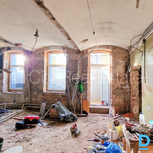 Pārdod komerctelpas Rīgā