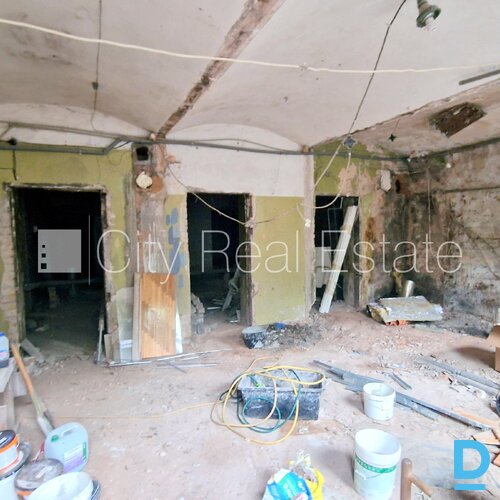 Pārdod komerctelpas Rīgā