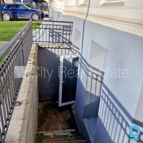 Pārdod komerctelpas Rīgā