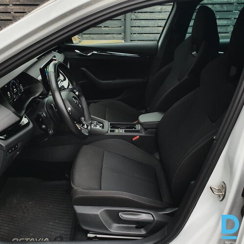 Pārdod Skoda Octavia Combi Dynamic 1.5 Tsi M-Hybrid, 2022