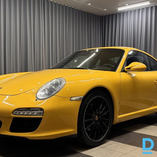 Pārdod Porsche Carrera 911, 2011