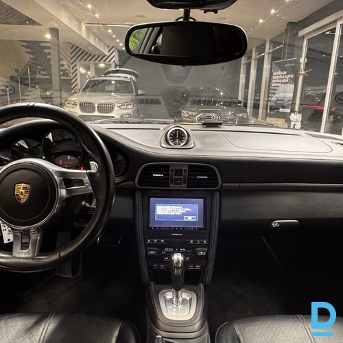 Pārdod Porsche Carrera 911, 2011 Pārdod Porsche Carrera 911, 2011