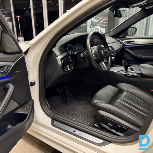Pārdod BMW 520i, M-Sport, 2019