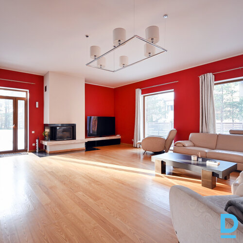 Pārdod māju Priežu iela 40 Pārdod māju Priežu iela 40