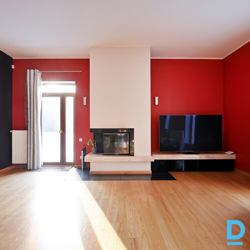 Pārdod māju Priežu iela 40 Pārdod māju Priežu iela 40