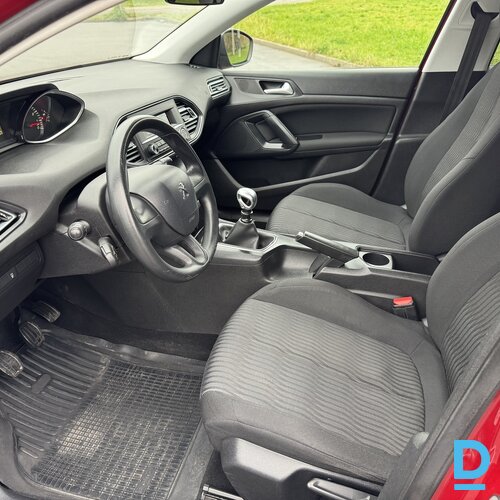 Pārdod Peugeot 308 1.6i, 2015