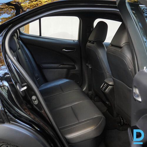 Pārdod Lexus UX 2.0, 2020 Pārdod Lexus UX 2.0, 2020